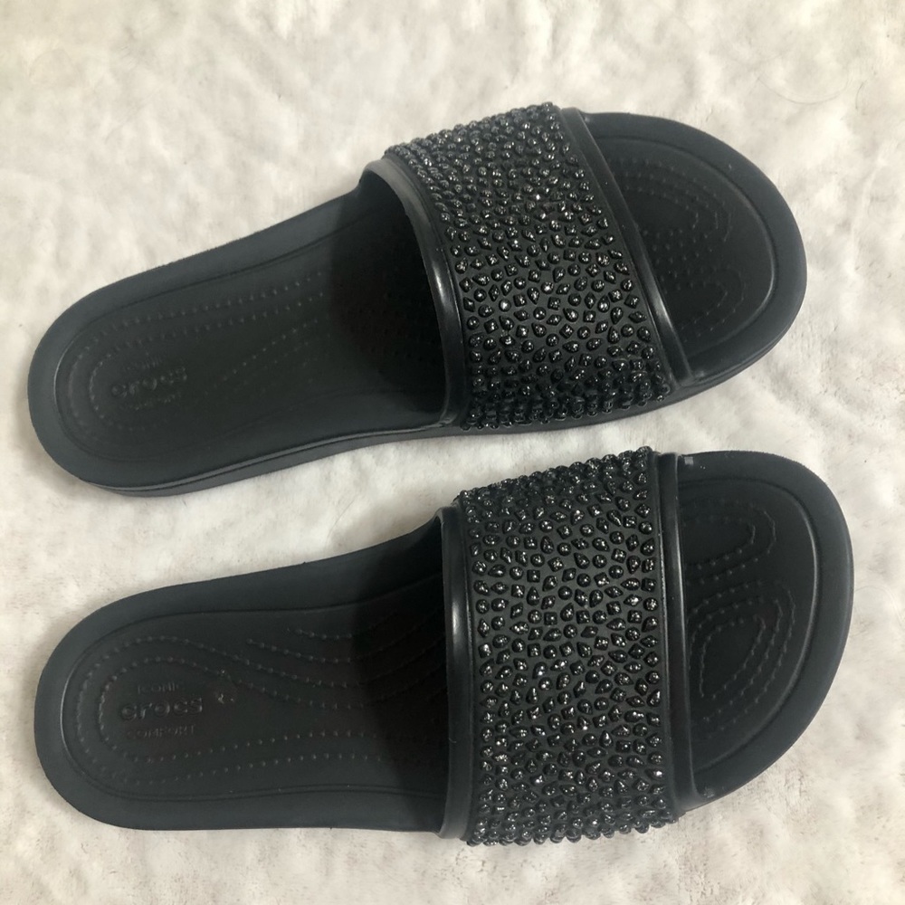 Slip on crocs